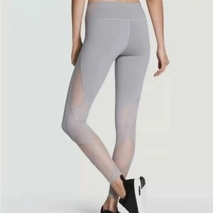 NEW Victoria’s Secret Sport Knockout Tight